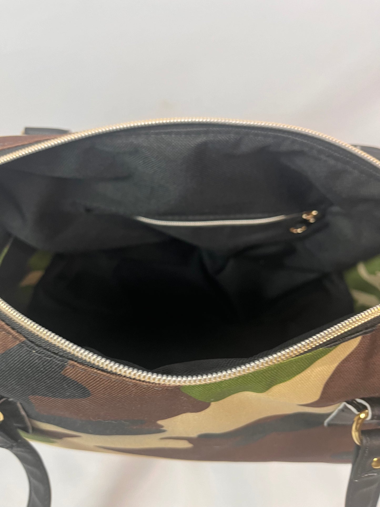 The Cameo Handbag