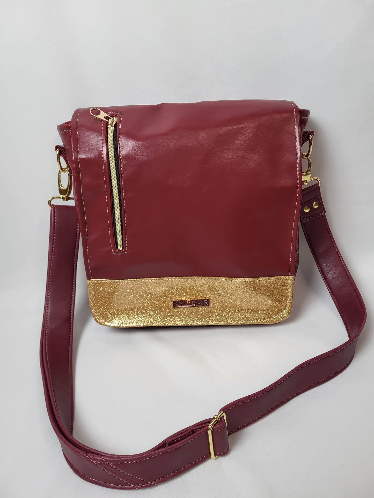 Scarlett Messenger