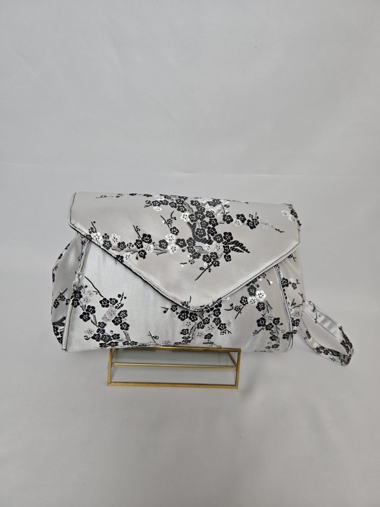 Silver Clutch