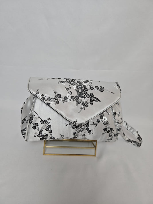 Silver Clutch