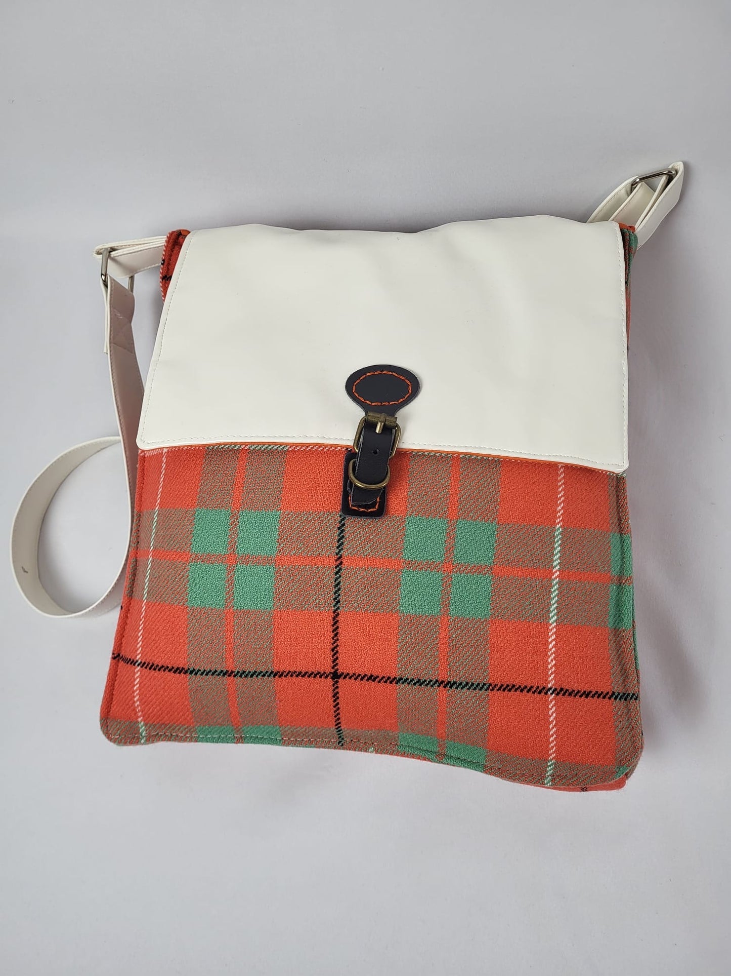 Tweedle Satchel